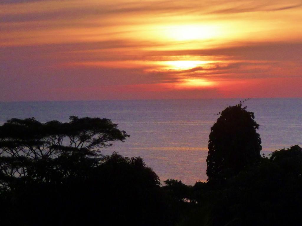 La Batie Selfcatering Apartment Beau Vallon  Exterior foto