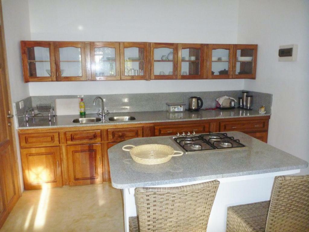 La Batie Selfcatering Apartment Beau Vallon  Exterior foto